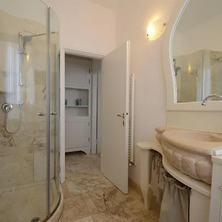Villa Le Finestre *